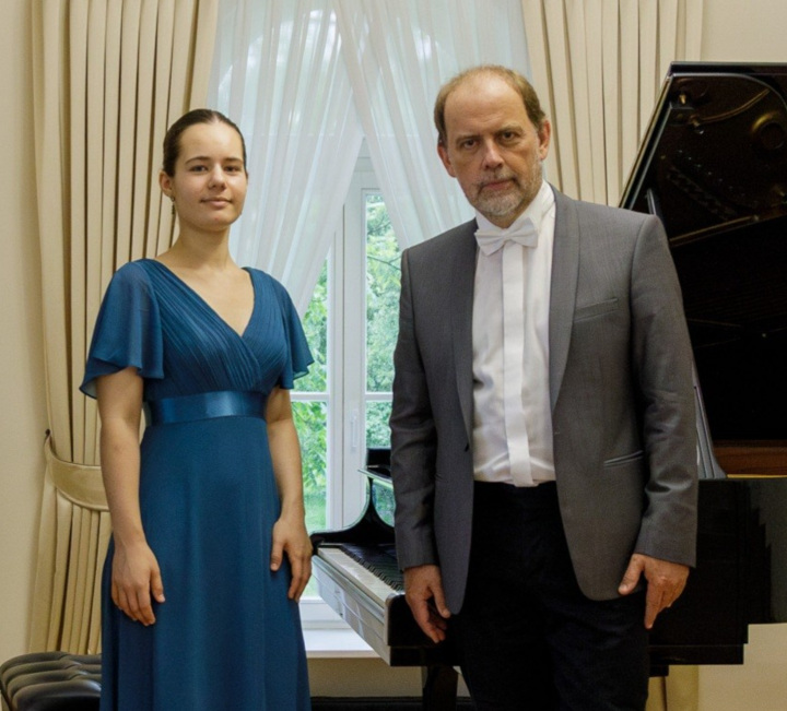 Konzert - Pawel KAMASA, Klavier (Warschau) & Vasylisa DANYLEVSKA, Klavier (Kiev/Warschau)