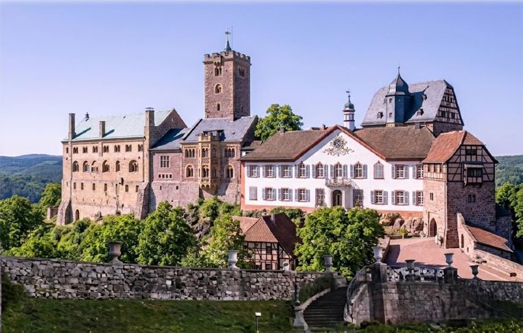 Reformationstag auf Schloss Bürgeln mit Gottesdienst und mittelalterlichem Festmahl